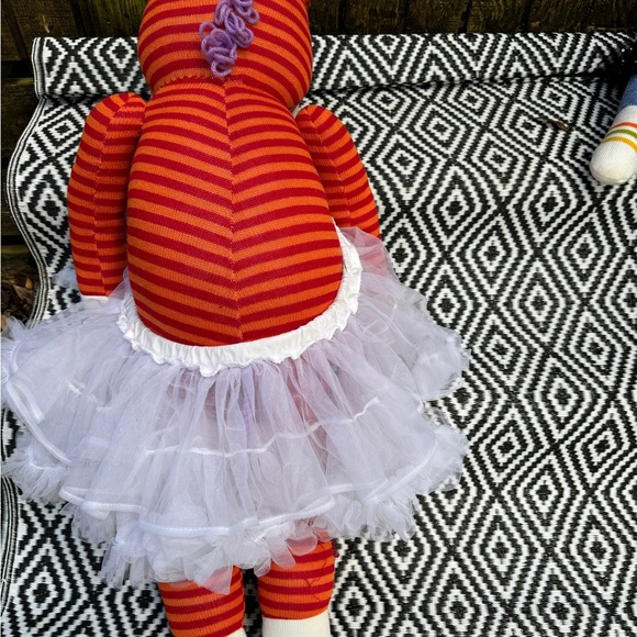 Giant zebra discontinued MONKEEZ red orange with magnetic hands 36” display unit - Picture 3 of 4